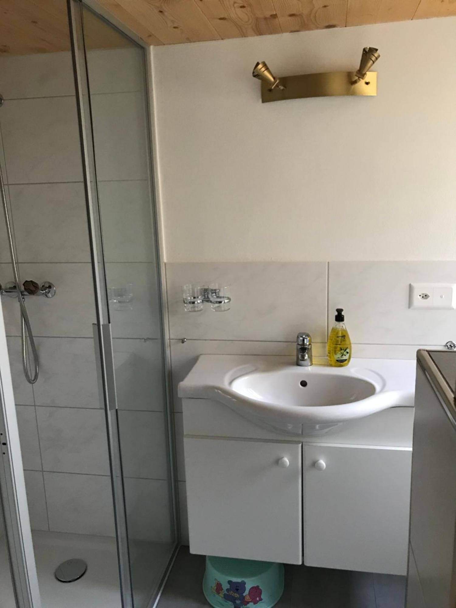 Bijou 2 Huebsche 1 Zimmer Wohnung Herisau Bagian luar foto